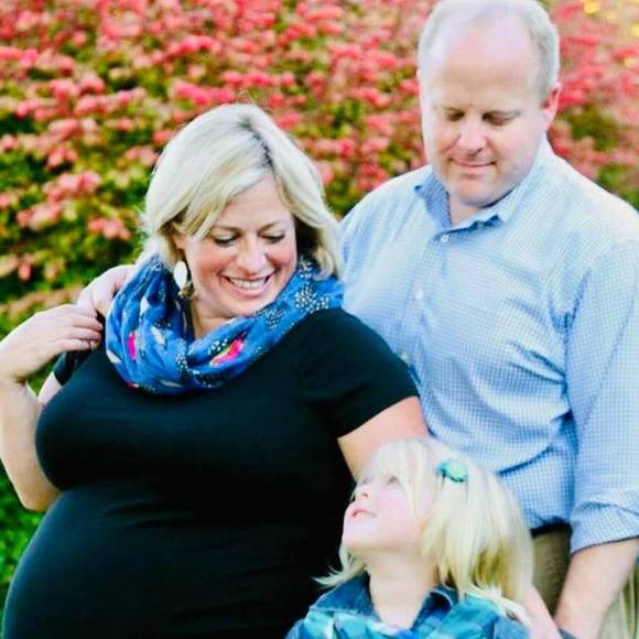 Meet your Posher, Kara - Picture 1 of 1